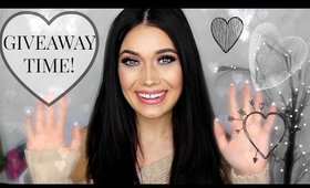 GIVEAWAY TIME FOR MY VALENTINES