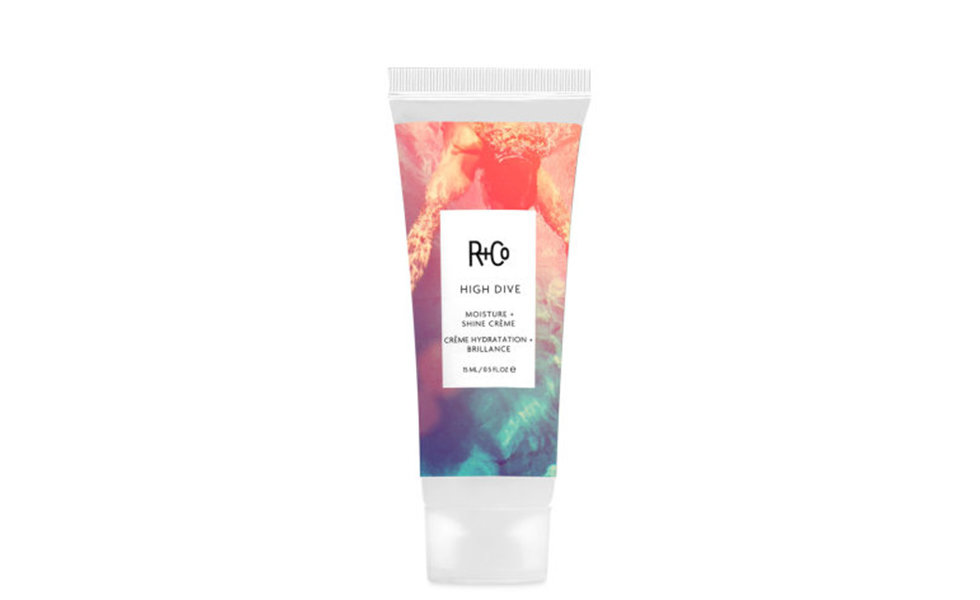 Get a free gift with your qualifying R+Co purchase
