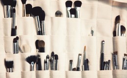 Andrew Sotomayor on Makeup Brushes 