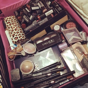 Think it's time I sort out my makeup:)