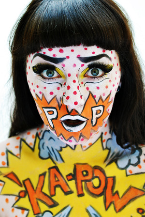 A pop art look inspired by Roy Lichtenstein and Andy Warhol xo
