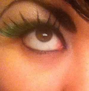 My favourite lash by MakeupForever paired with my favourite creme spider lash. ;)