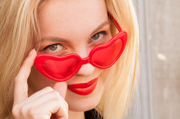 How to Prevent (or Conceal) That Little Red Sunglasses Mark