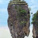 Thats A House, And People Live There