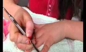 How to Remove Gel Nails