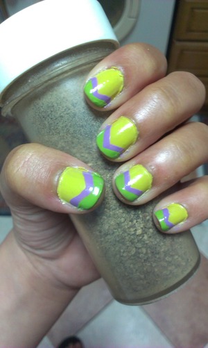 First attempt at V-shaped nails :) 