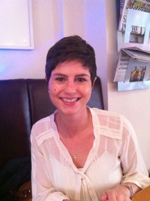 Laura R.