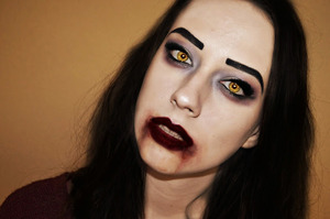 xoxopatty.blogspot.com
xoxopattymakeup@gmail.com
Link on this makeup:http://xoxopatty.blogspot.sk/2013/10/halloween-make-up-sexy-vampire.html