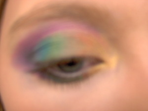 Just a simple cute eyeshadow that is inspired by Talia. 