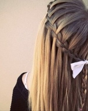Waterfall braid and a bow
DID NOT CREATE