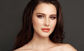 Spring into Summer with this Soft Bronze Smoky Eye