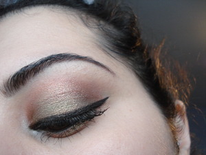 Really quick & simple eye using a Sleek palette!