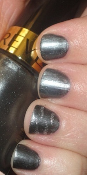 Revlon Steel-her Heart + Kiss Nail Art Paint in Silver Glitter!