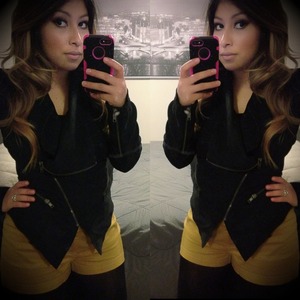 Outfit of the day mustard shorts n black. Jacket 