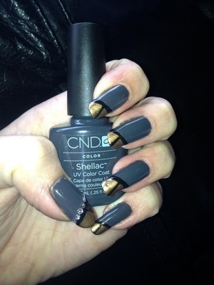 Shellac asphalt with gold additive 