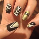 black gold nails