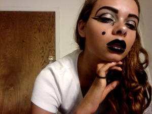 Really bad attempted Lady Gaga Judas look. 