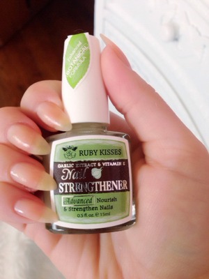 IG:: Sw33t_Vanilla
So this is the garlic nailpolish. (This one doesn't smell) This will def help your natural nail grow stronger and fast. You could find this in any local beauty store or DYI chop tiny garlic and insert into a clear nailpolish . It can be any garlic nailpolish. You will see a big difference in next few weeks. Apply this as a basecoat. You'll thank me later hehe