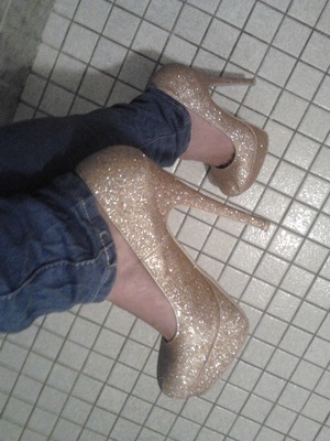 my golden shoes, hihi 