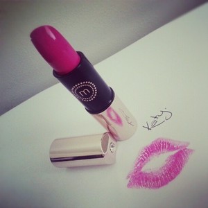 www.lipstickrepublic.com.au