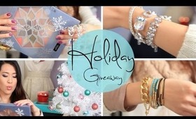 Countdown to Xmas Giveaway {Stila Palette & PinkBarry bracelets}