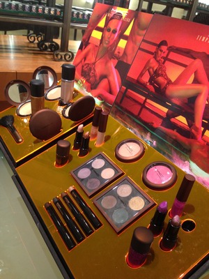 New summer collection from Mac 