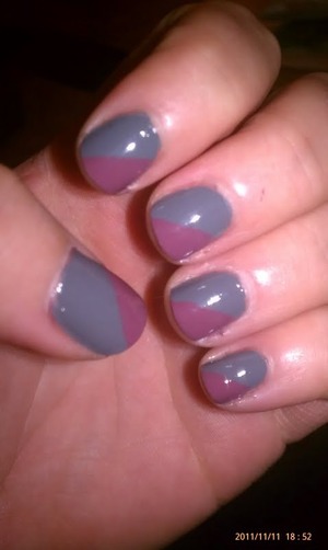 gray matte color with mauve angled color block