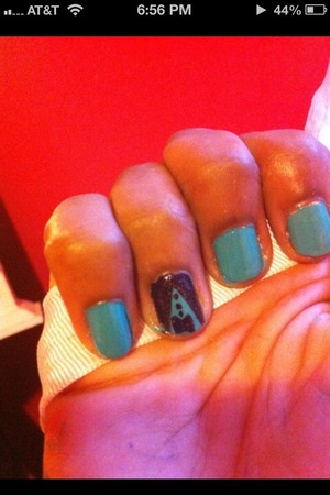 My green supreme tux nails!