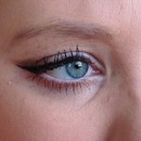 Bronze eye makeup