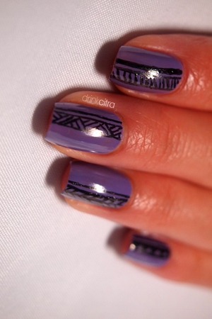 31 Day Nail Challenge: Day 16 Tribal
USED: OPI Planks A Lot and Sally Hansen Nail Art Pen in black