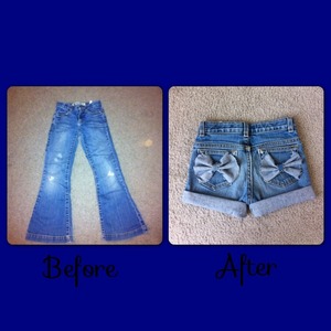 I made these cute bow shorts out of an old raggedy pair of jeans for my sister! It was really fun to take something old and make it into something fashionable and brand new ;)