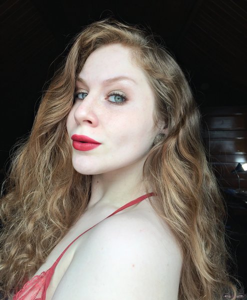 Newest Red Lips Photos Beautylish