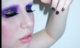 Tutorial: Purple Glitter Thing.