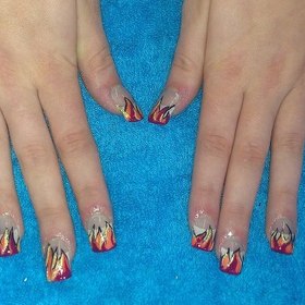 nails
