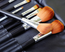 Makeup Brushes: Q&A With Fiona Stiles
