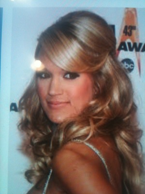 Love her hair! Put curling iron 