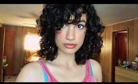 How to add volume to shoulder length curls/waves in between wash day!
