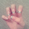 Zebra nailsss! ^.^