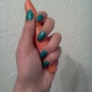 Mermaid's tail nails