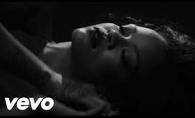 Rihanna - Kiss It Better (Explicit) Official Video Makeup Tutorial