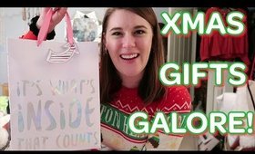 XMAS GIFT EXCHANGE & HOLIDAY FESTIVITIES VLOG