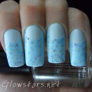 To find out how this look was achieved please visit http://glowstars.net/lacquer-obsession/2012/09/30-days-of-untrieds-half-moons