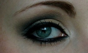 Vampire Diaries Makeup: Caroline Forbes