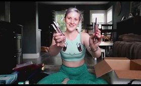 TOP 30 UNBOXING | NYX 8th Annual Face Awards | Caitlyn Kreklewich