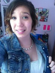 Yumi R.
