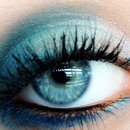Blue gradient eye 💕