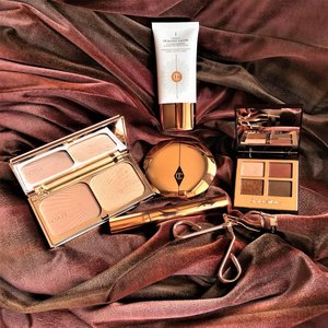 I received the Charlotte Tilbury Unisex Glow, 'I LOVE IT".  Perfect for that no makeup day, when you don't have time to do a full face. It is great for anytime of year, so you can make your summer glow last as long as you can. Just add a little blush, powder & bronzer for contour, if needed & mascara, "All Done". It is so handy you can use it anytime, just pop in into your makeup bag. I have light to medium skin tone, it morphed into my skin tone & gave me just the right amount of color. With a sheer coverage that evened out the tone of my skin. I look like I have a slight tan to my skin, that  gives me a beautiful sheer glow from within of color, that looks like I just got back from the beach. It also gives me that all natural makeup look that is build able or as a base under my foundation. No Wonder Wayne Goss got so excited he was right "Yet again, Love him so,so much". It did what they said it would & was just what I needed & wanted. You don't need that much either which surprised me for what it did. There are so many mixed review's all I can say is to try it for yourself. You never know, it will be perfect for you & is what your looking for. If not Beautylish has amazing customer service & return policy   :) :D  

