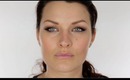 Angelina Jolie Cat Eyeliner Flick Make-up Tutorial. Great for round eyes.