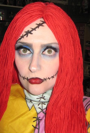 Part of my Tim Burton series, I originally did this costume years ago and now that I actually have a clue about makeup I wanted to give it another shot. Not perfect, but I liked it.
