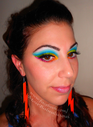 Makeup is tagged here: https://www.makeupbee.com/look.php?look_id=42646&qbt=userlooks&qb_lookid=42646&qb_uid=2106